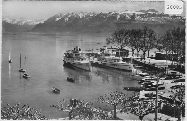 Ouchy-Lausanne - Le Debarcadere et les Alpes de Savoie
