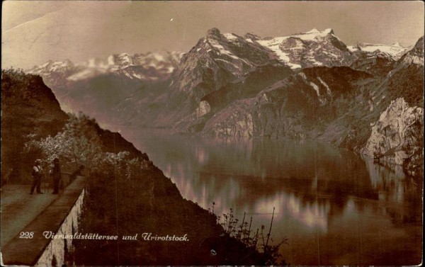 Vierwaldstättersee und Uri Rotstock Vorderseite