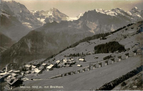 Mürren mit Breithorn Vorderseite