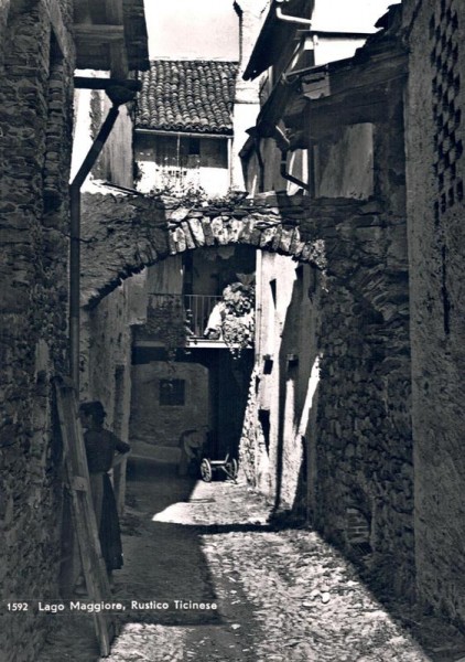 Lago Maggiore, Rustico Ticinese Vorderseite