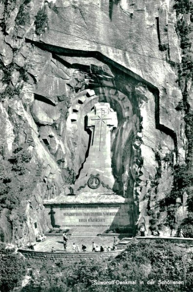 Suworow-Denkmal in der Schöllenen Vorderseite