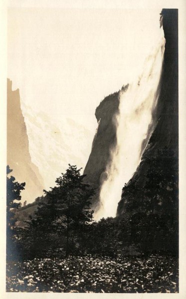 Der Staubbach bei Lauterbrunnen Vorderseite