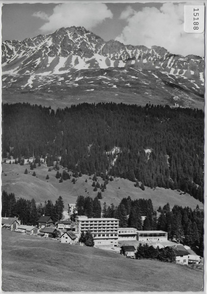 Valbella-Lenzerheide - Posthotel mit Parpaner-Rothorn