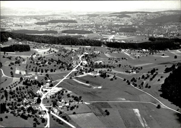 Busswil, Flugaufnahme Vorderseite