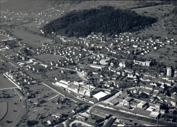 Lausen, Flugaufnahme Vorderseite