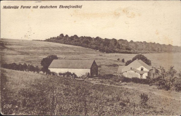 Molleville Ferme, mit deutschem Ehrenfriedhof
