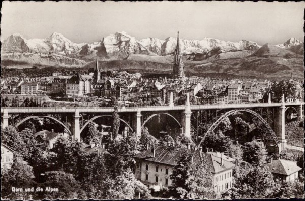 Bern und die Alpen