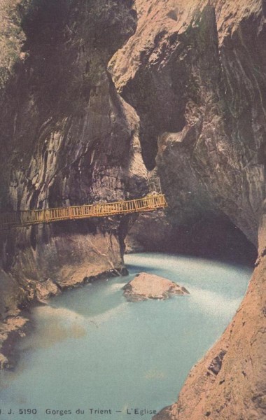 Forges du Trient -  L'Eglise Vorderseite