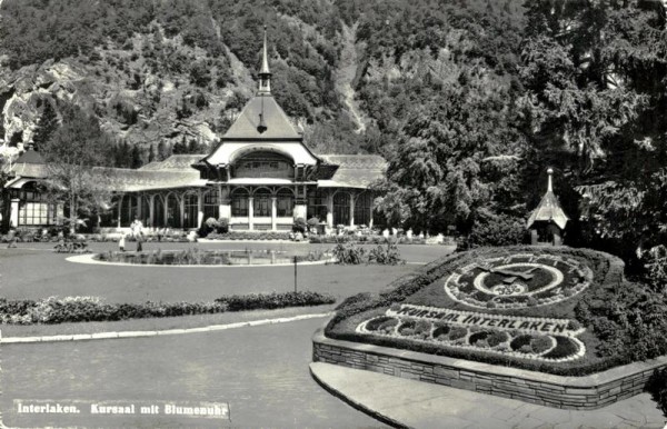 Kursaal mit Blumenuhr, Interlaken Vorderseite