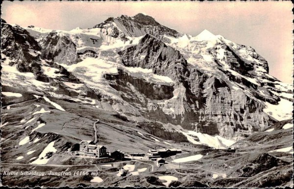 Kleine Scheidegg - Jungfrau (4166 m) Vorderseite