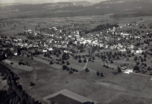 Ottenbach ZH, Flugaufnahme Vorderseite