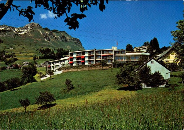 Kurhaus Bergrugh, Amden Vorderseite