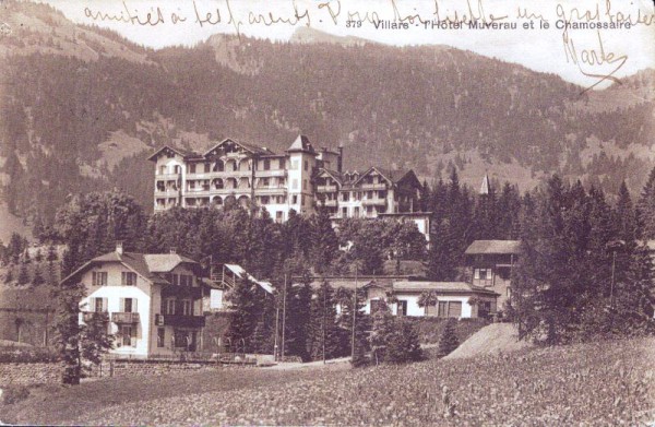 Villars - l'Hôtel Muverau et le Chamossaire