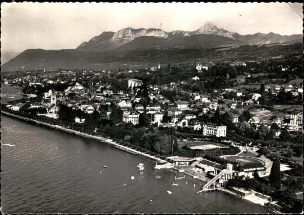 Évian-les-Bains Vorderseite