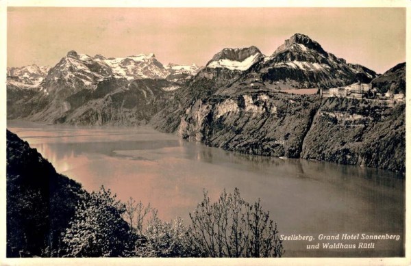 Seelisberg. Grand Hotel Sonnenberg und Waldhaus Rütli Vorderseite