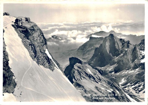 Hotel Säntis, Blick auf Meglisalp Vorderseite