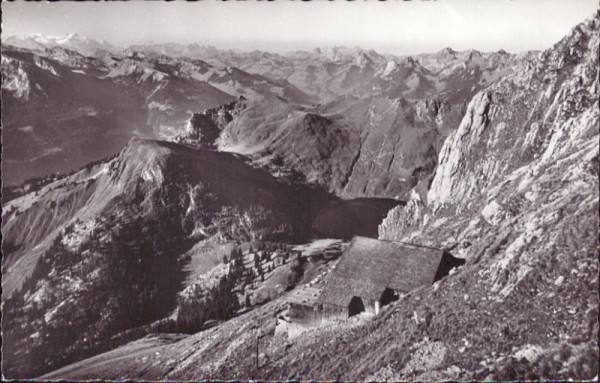 Berghaus Stockhorn mit Vorderstockensee