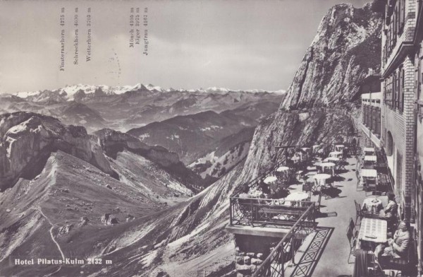 Hotel Pilatus-Kulm Vorderseite