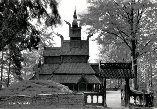 Fantoft Stavkirke Vorderseite