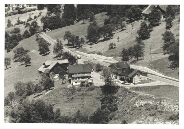 6422 Steinen SZ, Adelboden 3 -Restaurant Adelboden Vorderseite