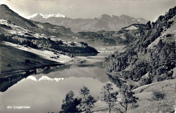 Am Lungernsee Vorderseite
