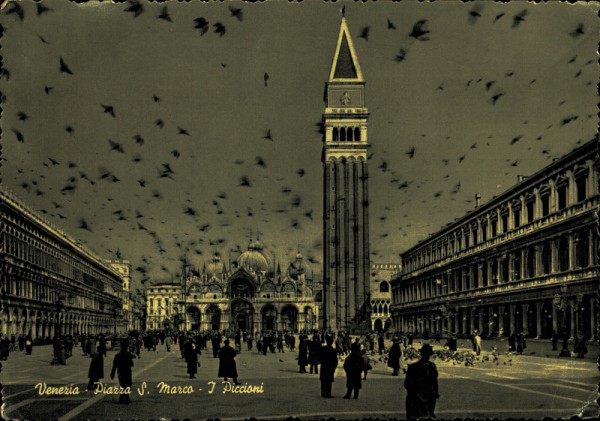 Napoli - Piazza S. Marco - I Piccioni