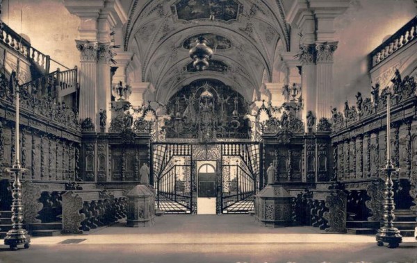 Klosterkirche Rheinau. Das Chor. Blick in das Haubtschiff. 1927 Vorderseite